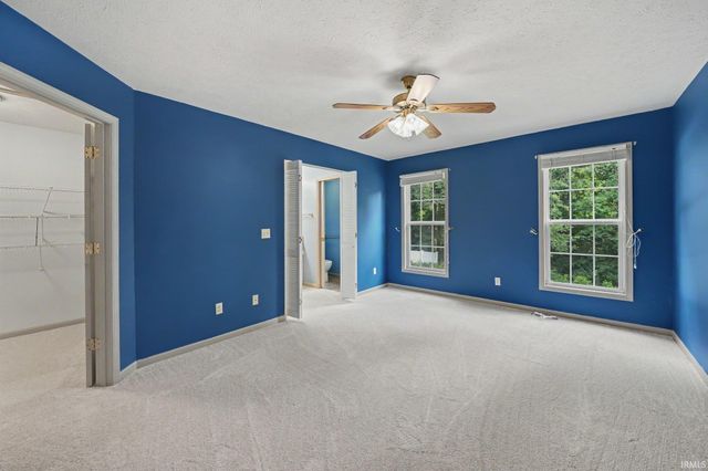 6433 Armstrong Drive, South Bend, IN 46614