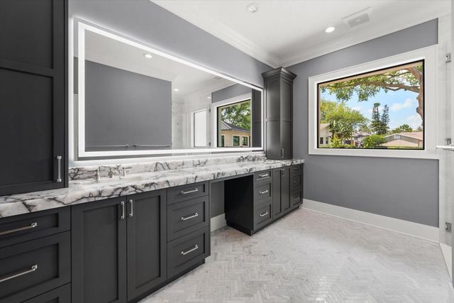 19 HIBISCUS ROAD, Belleair, FL 33756