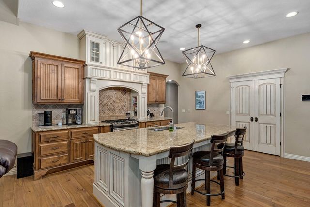 2915 E Chinkapin Lane, Springfield, MO 65804