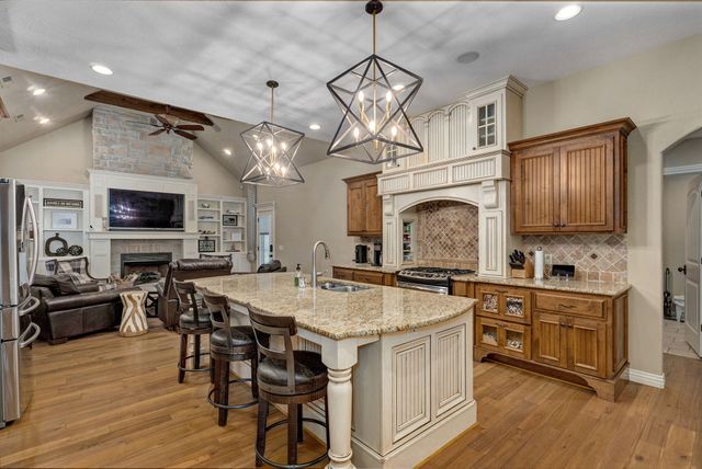 2915 E Chinkapin Lane, Springfield, MO 65804