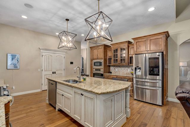 2915 E Chinkapin Lane, Springfield, MO 65804