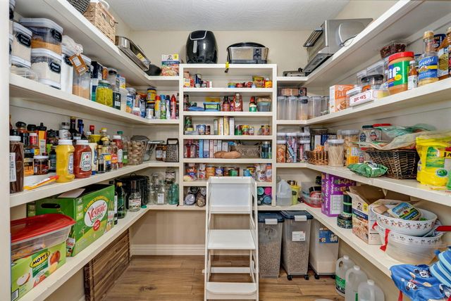 2915 E Chinkapin Lane, Springfield, MO 65804