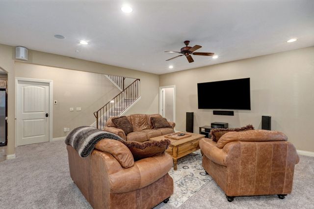 2915 E Chinkapin Lane, Springfield, MO 65804