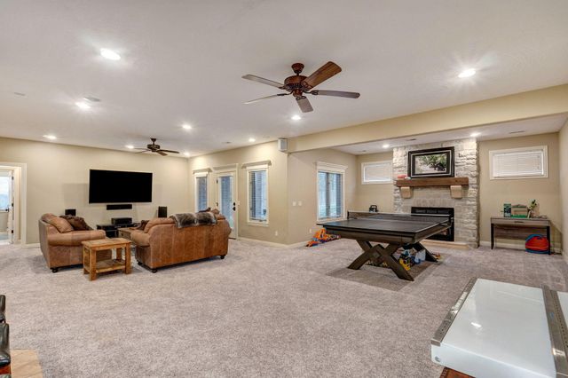 2915 E Chinkapin Lane, Springfield, MO 65804