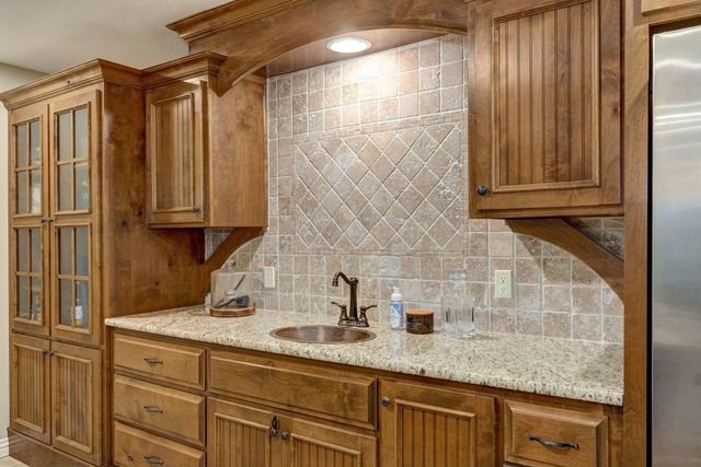 2915 E Chinkapin Lane, Springfield, MO 65804