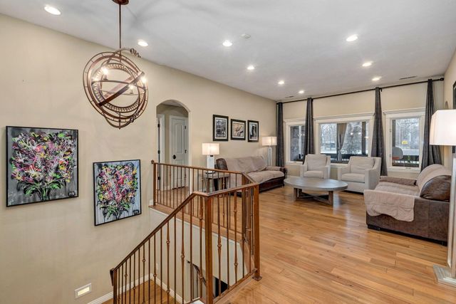 2915 E Chinkapin Lane, Springfield, MO 65804