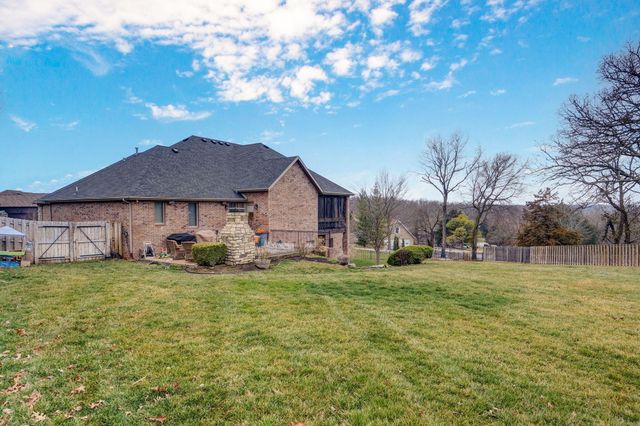 2915 E Chinkapin Lane, Springfield, MO 65804