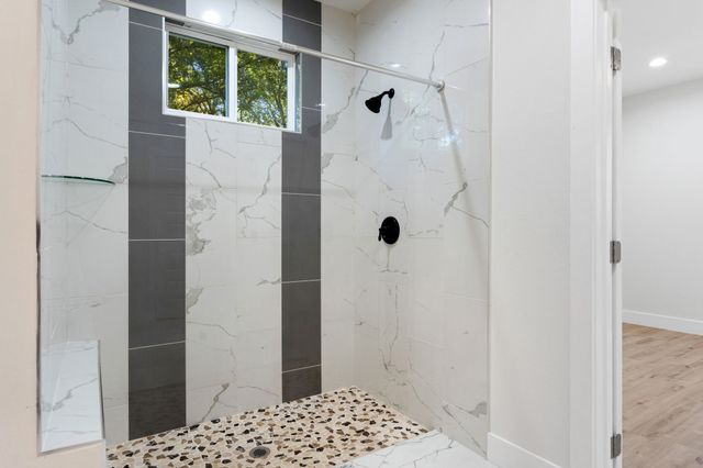 150 Bandera Circle, Payne Springs, TX 75156