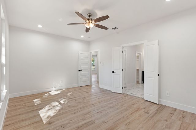 150 Bandera Circle, Payne Springs, TX 75156