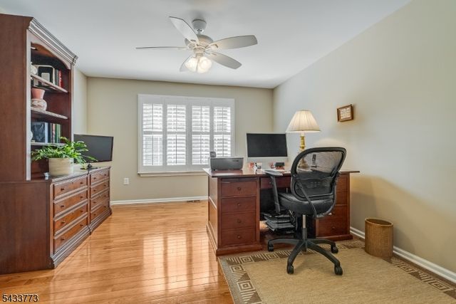 1 Ebersohl Cir, Readington Twp., NJ 08889