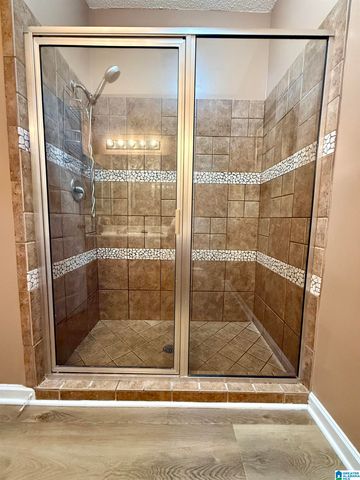 303 Sterling Oaks Dr Unit 303, Hoover, AL 35244