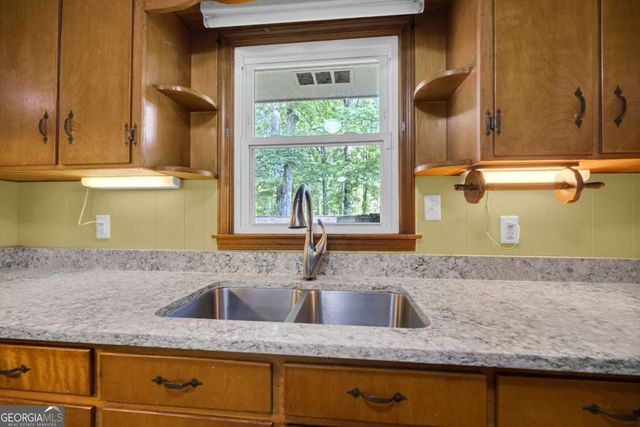 644 Virginia Lane, Hull, GA 30646