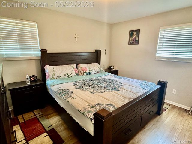 11964 Waiteley Drive, Sterling Heights, MI 48313