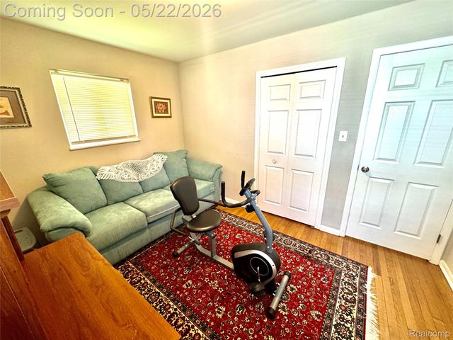 11964 Waiteley Drive, Sterling Heights, MI 48313
