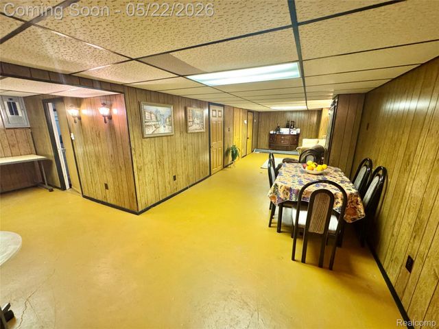 11964 Waiteley Drive, Sterling Heights, MI 48313