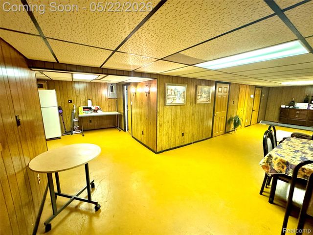 11964 Waiteley Drive, Sterling Heights, MI 48313