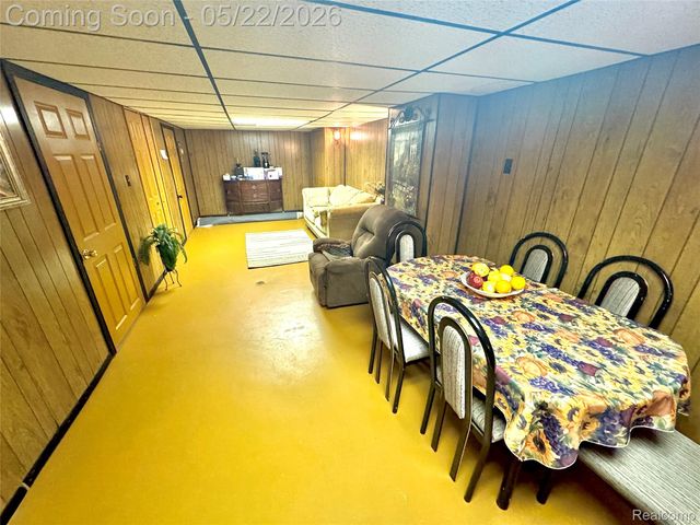 11964 Waiteley Drive, Sterling Heights, MI 48313
