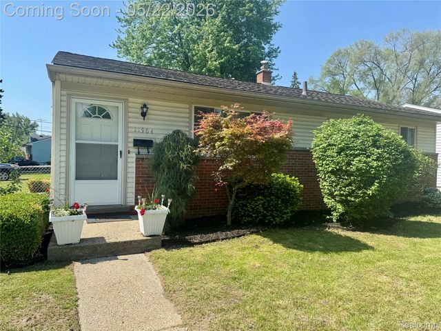 11964 Waiteley Drive, Sterling Heights, MI 48313