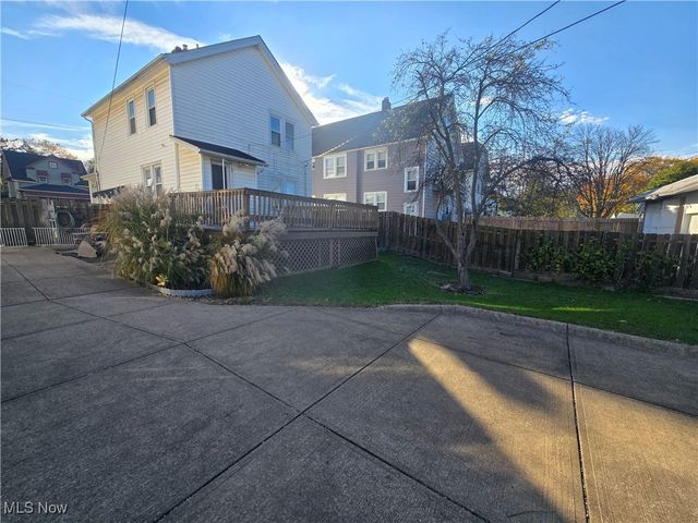 9101 Jeffries Avenue, Cleveland, OH 44105