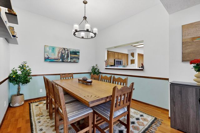 10433 Camino Del Oso NE, Albuquerque, NM 87111