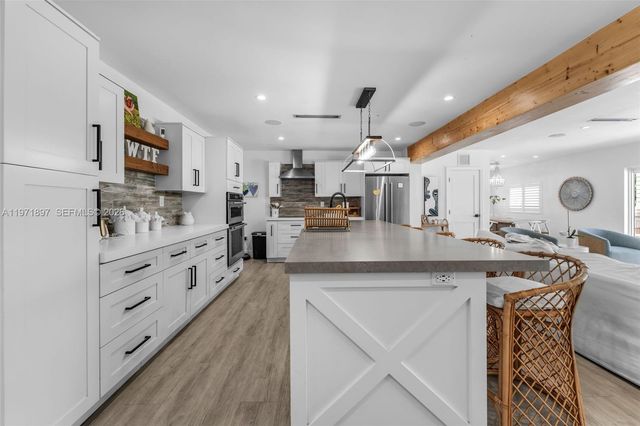 8311 SW 47th St, Miami, FL 33155