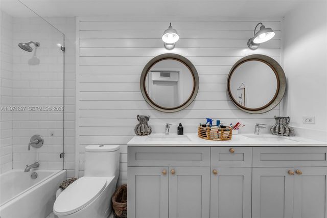 8311 SW 47th St, Miami, FL 33155