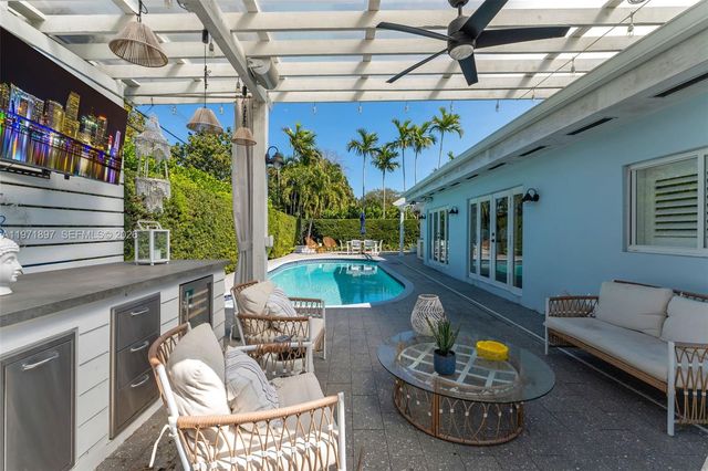 8311 SW 47th St, Miami, FL 33155