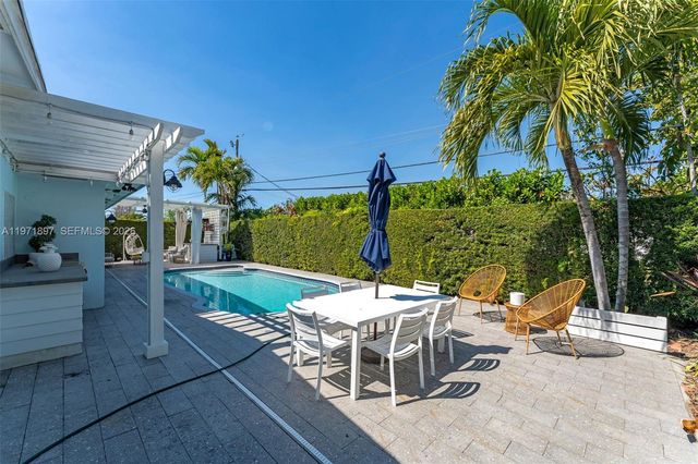 8311 SW 47th St, Miami, FL 33155