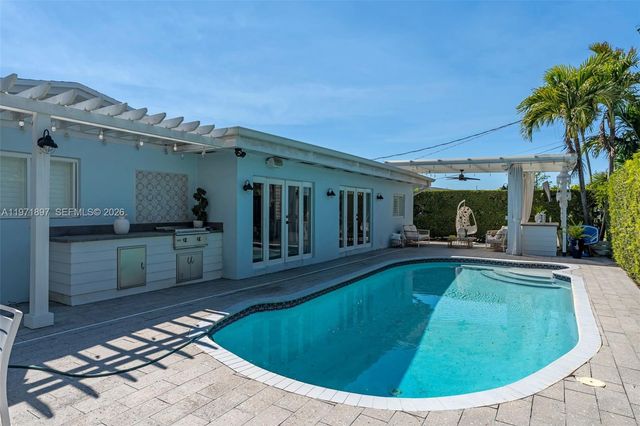 8311 SW 47th St, Miami, FL 33155