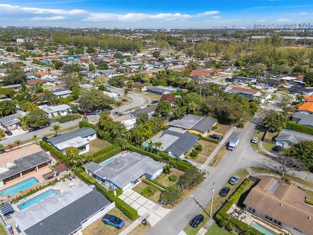 8311 SW 47th St, Miami, FL 33155