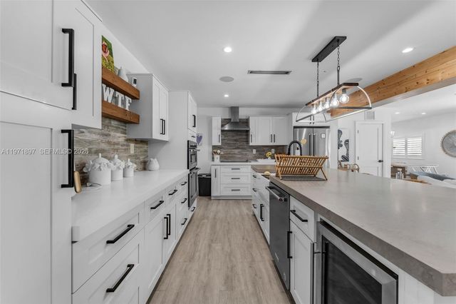 8311 SW 47th St, Miami, FL 33155