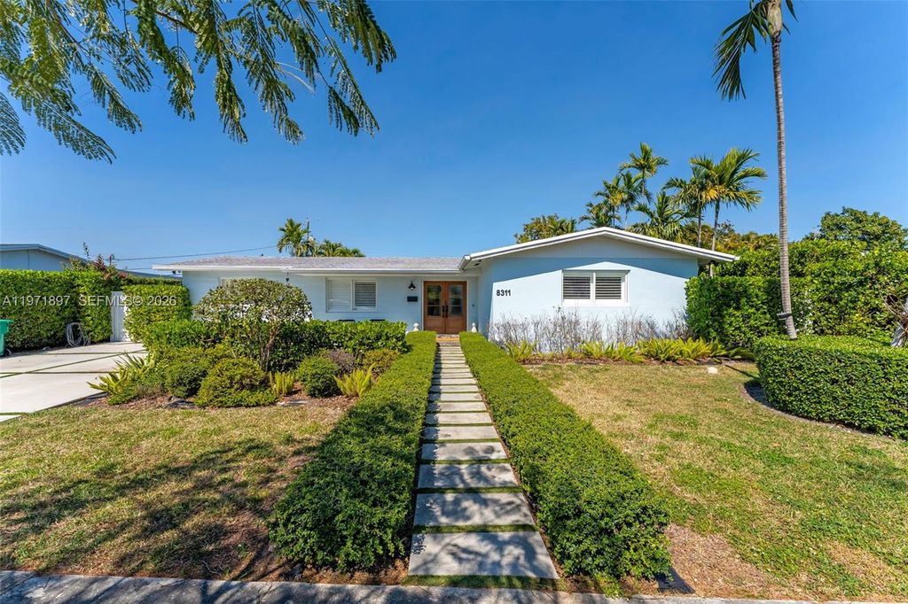 8311 SW 47th St, Miami, FL 33155