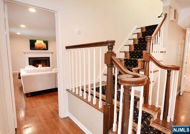 23 Deerhorn Trail, Upper Saddle River, NJ 07458