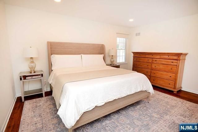 23 Deerhorn Trail, Upper Saddle River, NJ 07458