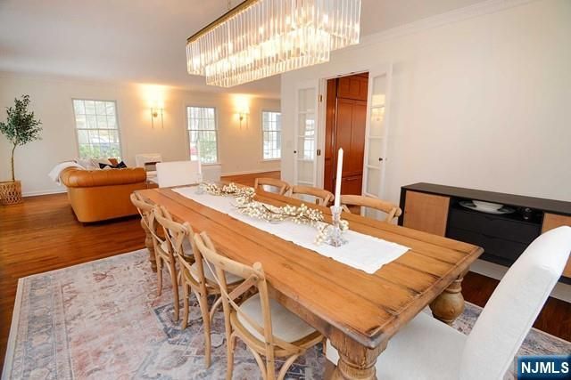 23 Deerhorn Trail, Upper Saddle River, NJ 07458