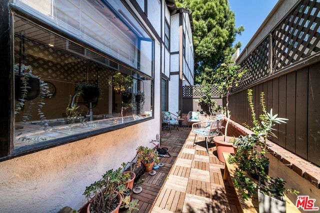1138 21st Street 2, Santa Monica, CA 90403