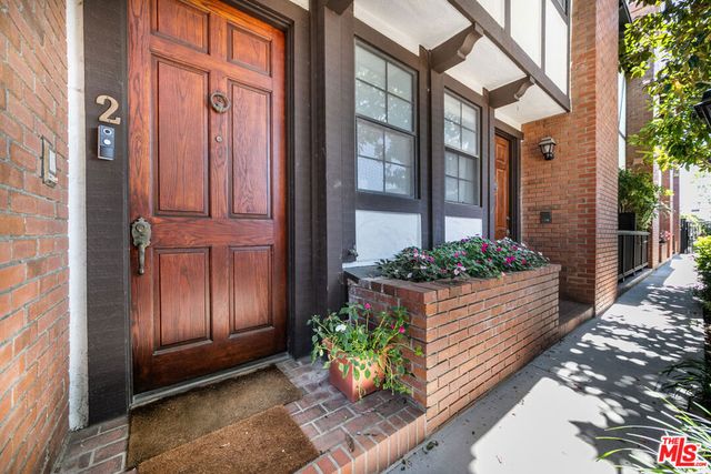 1138 21st Street 2, Santa Monica, CA 90403