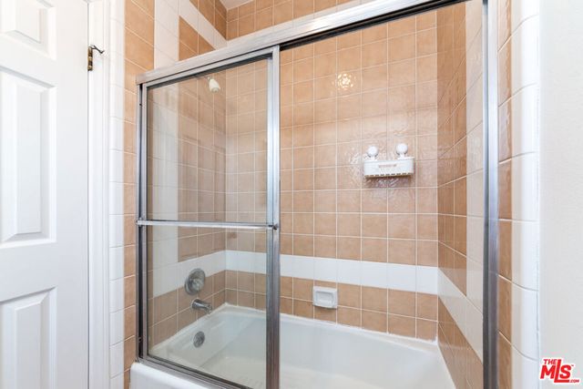 1138 21st Street 2, Santa Monica, CA 90403