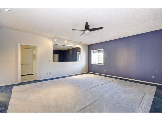 2117 LEWIS RIVER Rd, Woodland, WA 98674