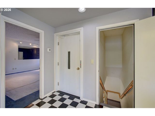 2117 LEWIS RIVER Rd, Woodland, WA 98674