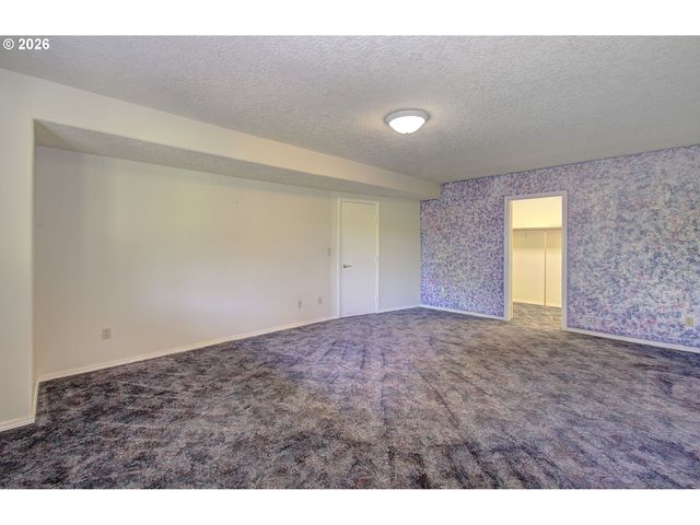 2117 LEWIS RIVER Rd, Woodland, WA 98674