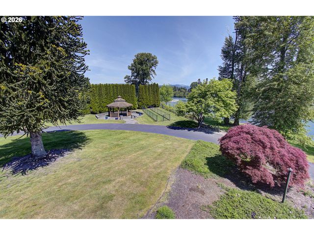 2117 LEWIS RIVER Rd, Woodland, WA 98674