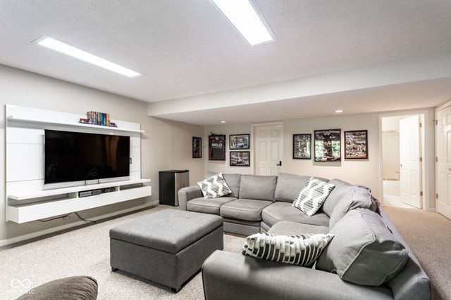3360 Fox Orchard Circle, Indianapolis, IN 46214
