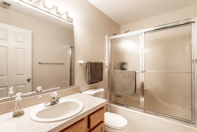 3360 Fox Orchard Circle, Indianapolis, IN 46214