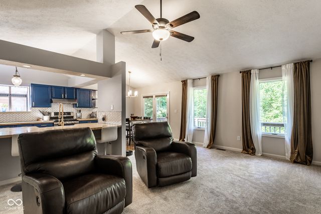 3360 Fox Orchard Circle, Indianapolis, IN 46214