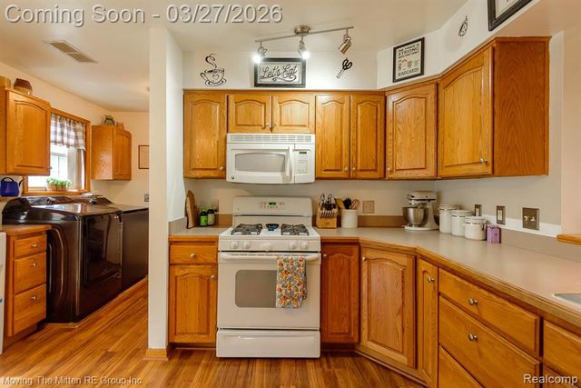 40065 S Interstate 94 Service Drive, Belleville, MI 48111