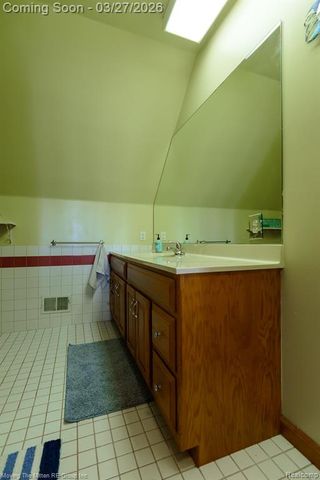 40065 S Interstate 94 Service Drive, Belleville, MI 48111