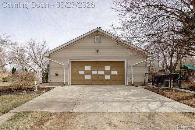 40065 S Interstate 94 Service Drive, Belleville, MI 48111