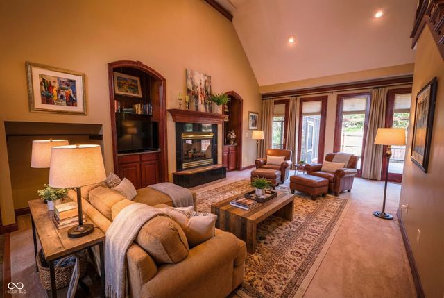 1929 Willow Bend Court, Avon, IN 46123