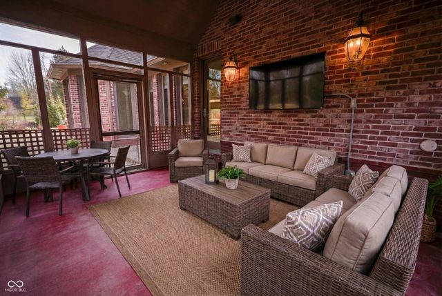 1929 Willow Bend Court, Avon, IN 46123